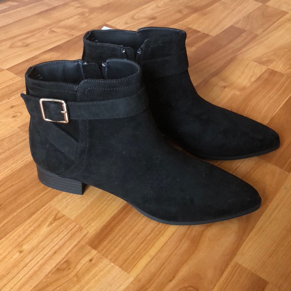 Forever 21 Black Ankle Booties